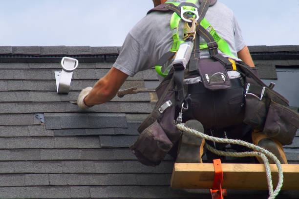 Best Emergency Roof Repair  in Casselton, ND